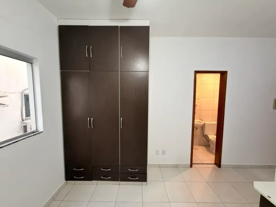 Casa/kitnet para alugar 17 m² Setor Sul